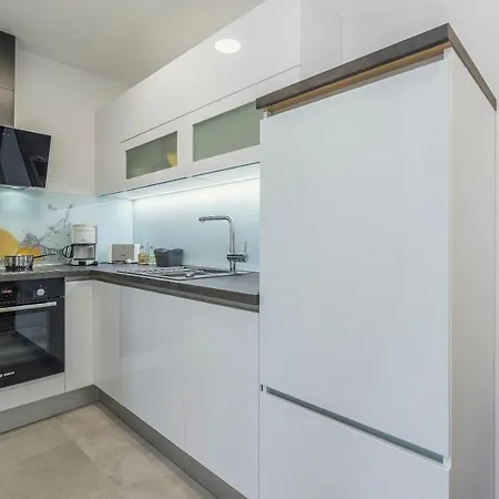 Casa Nova ゲストハウス 4*