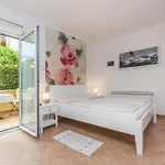 Πανσιόν Casa Nova Πόρετς