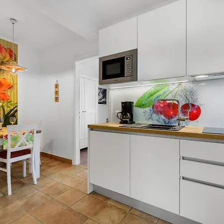 Casa Nova 4* פורץ