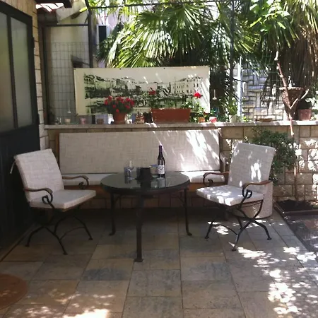 בית הארחה Casa Nova