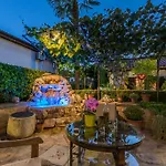 Casa Nova بيت ضيافة 3*